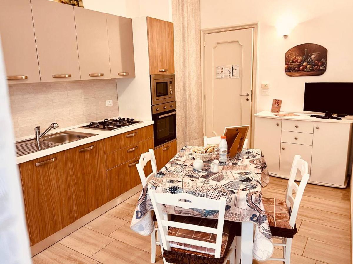 Appartement Casa Claro à Castellana Grotte Extérieur photo